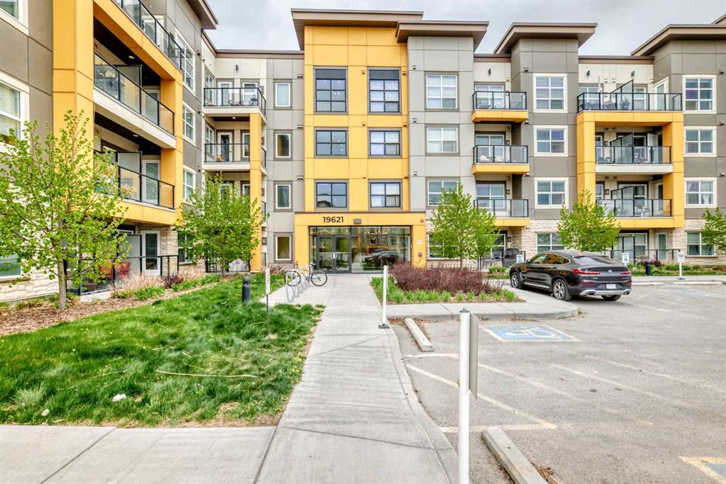 19621 40 Street, Calgary, MLS® # A2311197