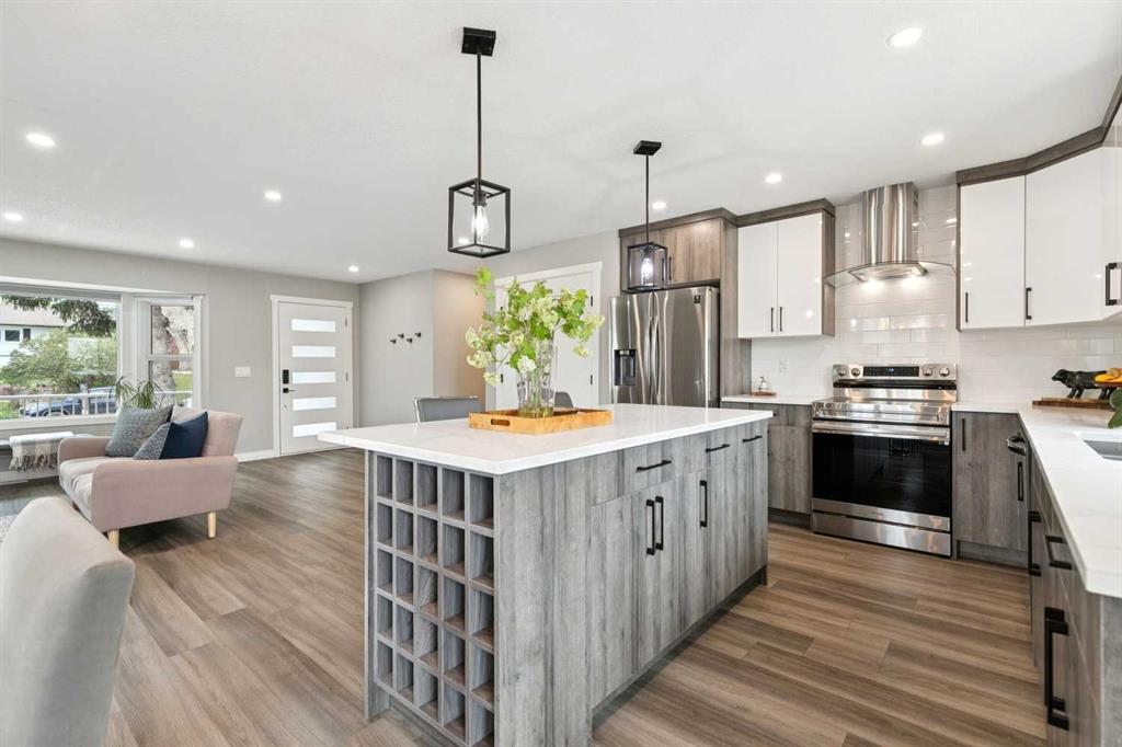 Real Estate Listing MLS A2311232