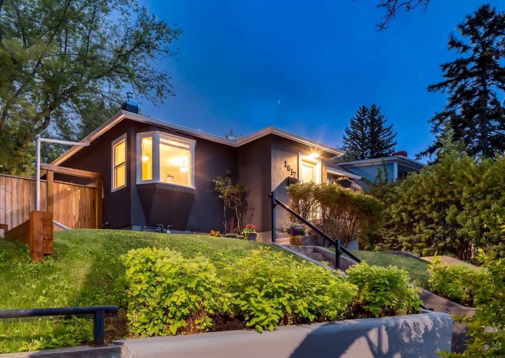 Real Estate Listing MLS A2313351