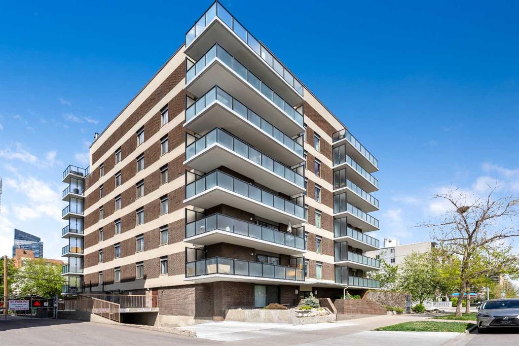 Real Estate Listing MLS A2314642