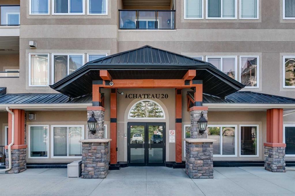 Real Estate Listing MLS A2315563