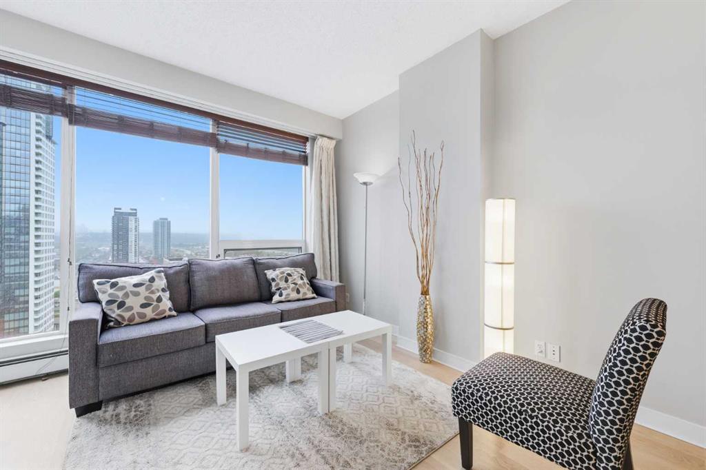 Real Estate Listing MLS A2316751