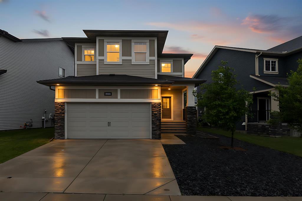 Real Estate Listing MLS A2317267