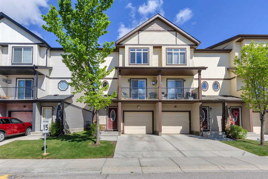 Real Estate Listing MLS A2318569