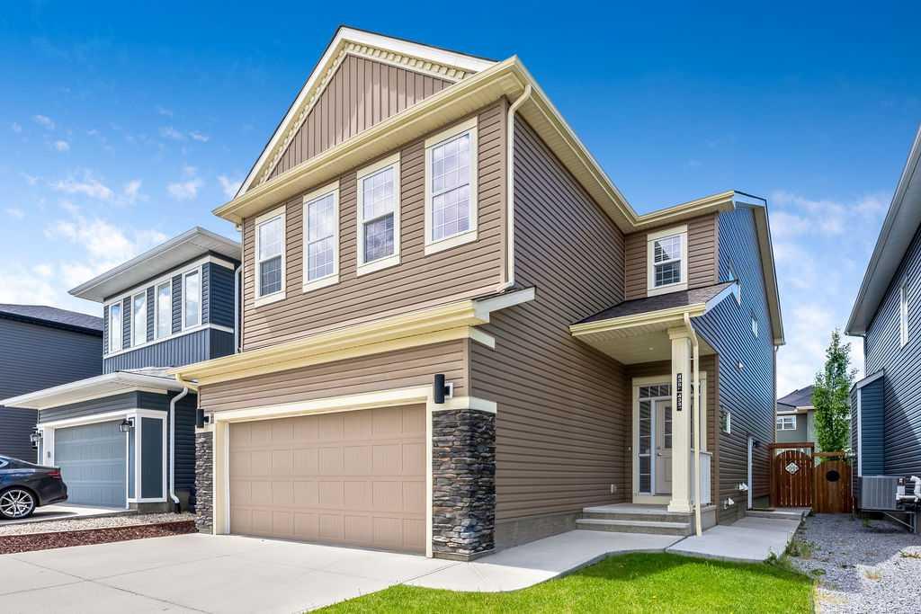 435 Evansglen Drive, Calgary, MLS® # A2319084