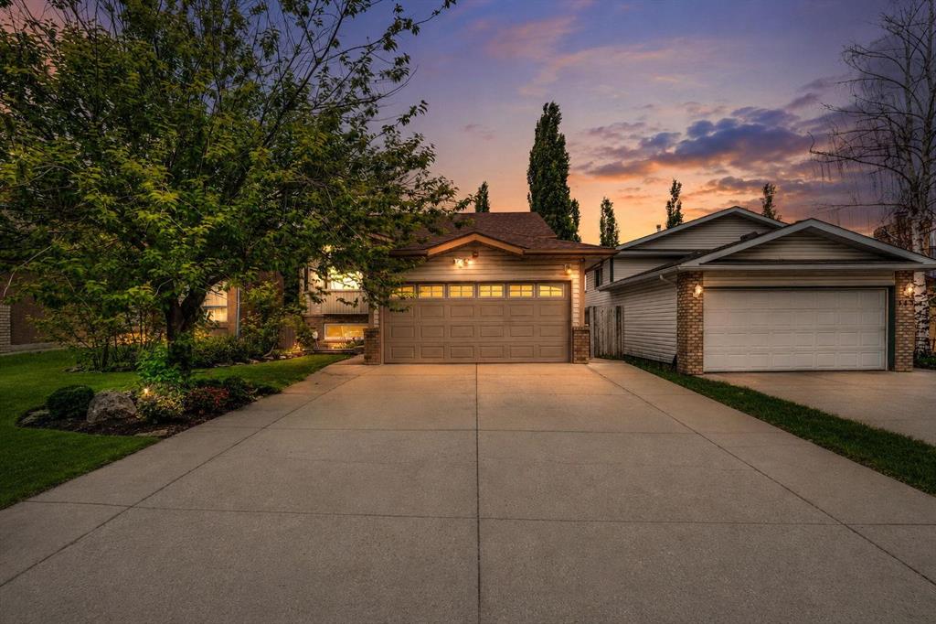 Real Estate Listing MLS A2319674