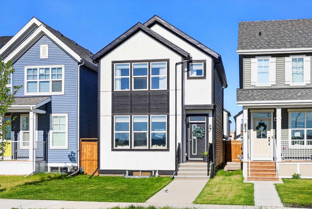87 Heirloom Boulevard, Calgary, MLS® # A2319882