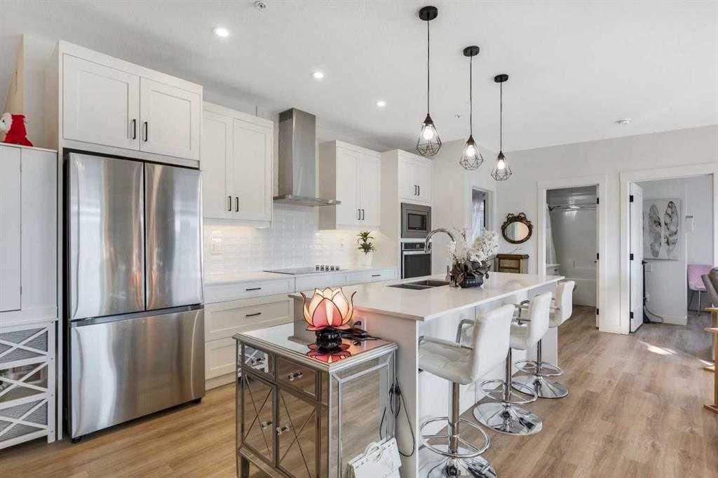 Real Estate Listing MLS A2320145