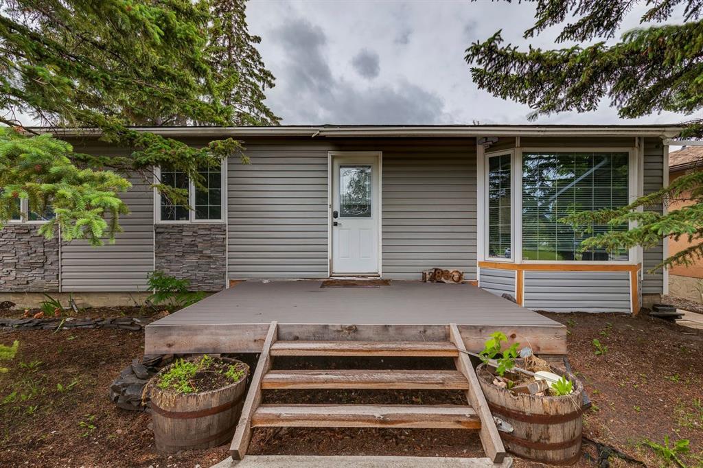 1288 Lake Sylvan Drive, Calgary, MLS® # A2320195