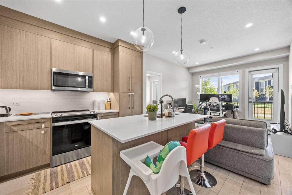 395 Skyview Parkway, Calgary, MLS® # A2320365