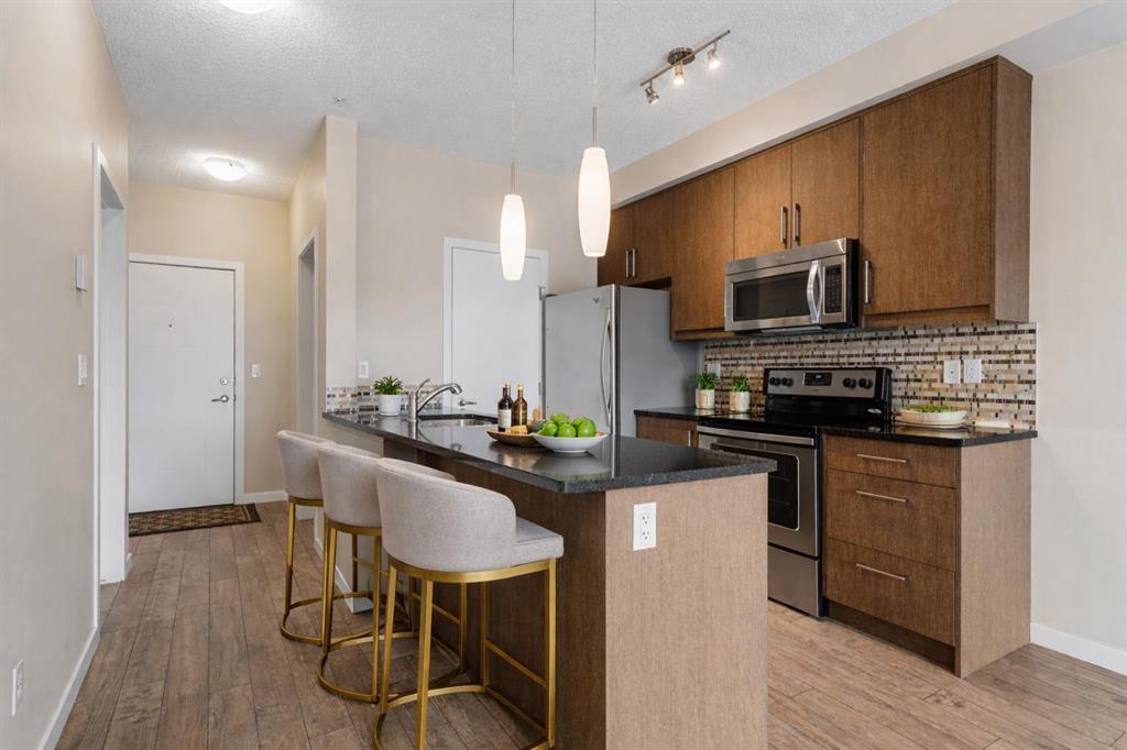 402 Marquis Lane, Calgary, MLS® # A2320377