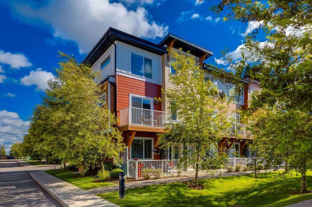 111 Rainbow Falls Gate, Chestermere, MLS® # A2320547