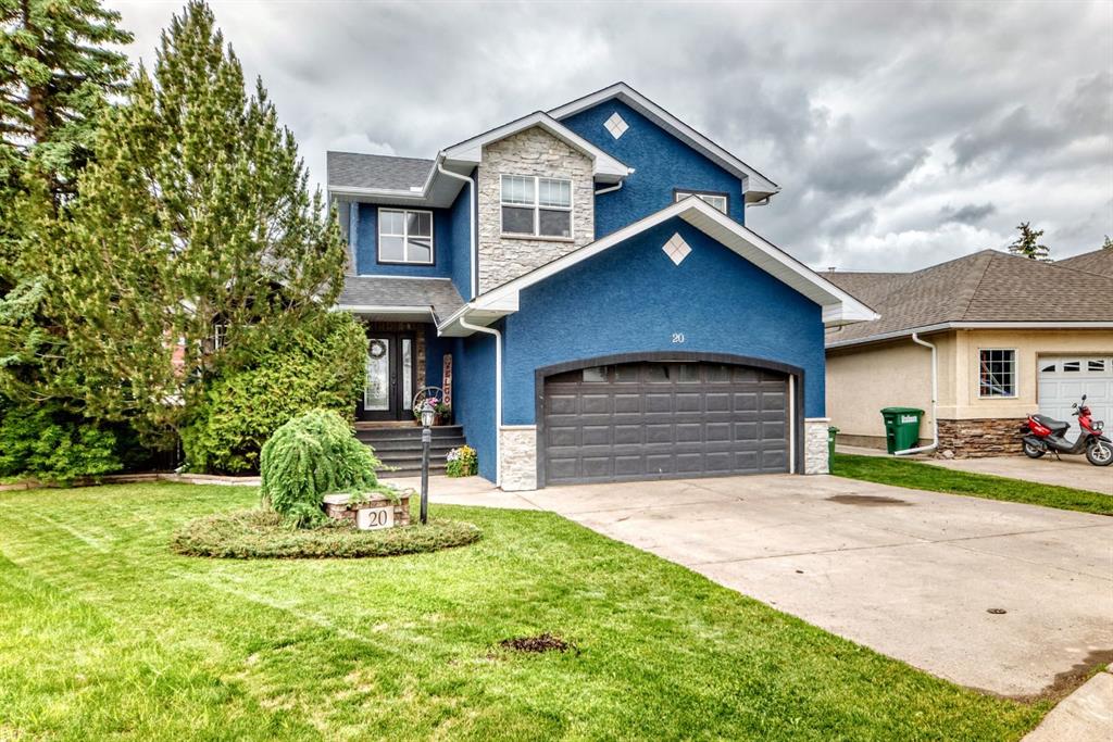 Real Estate Listing MLS A2320848