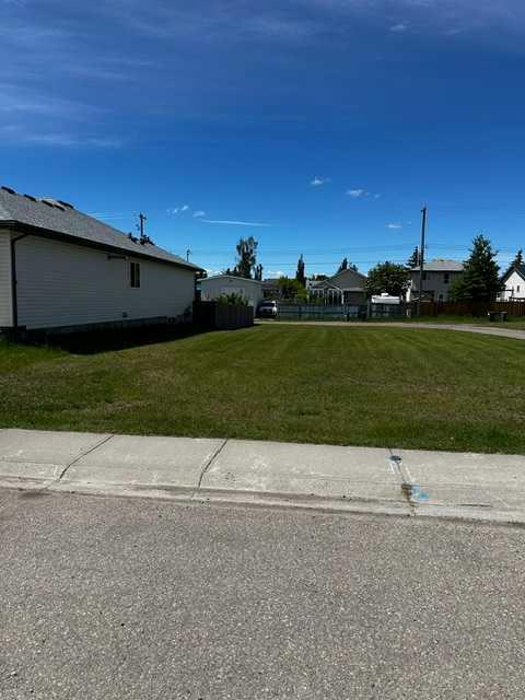 344 Parkview Estates, Strathmore, MLS® # A2321153