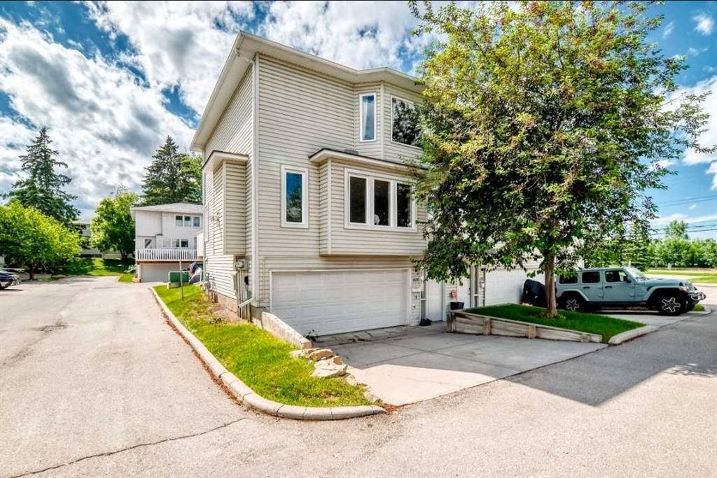 Real Estate Listing MLS A2322269