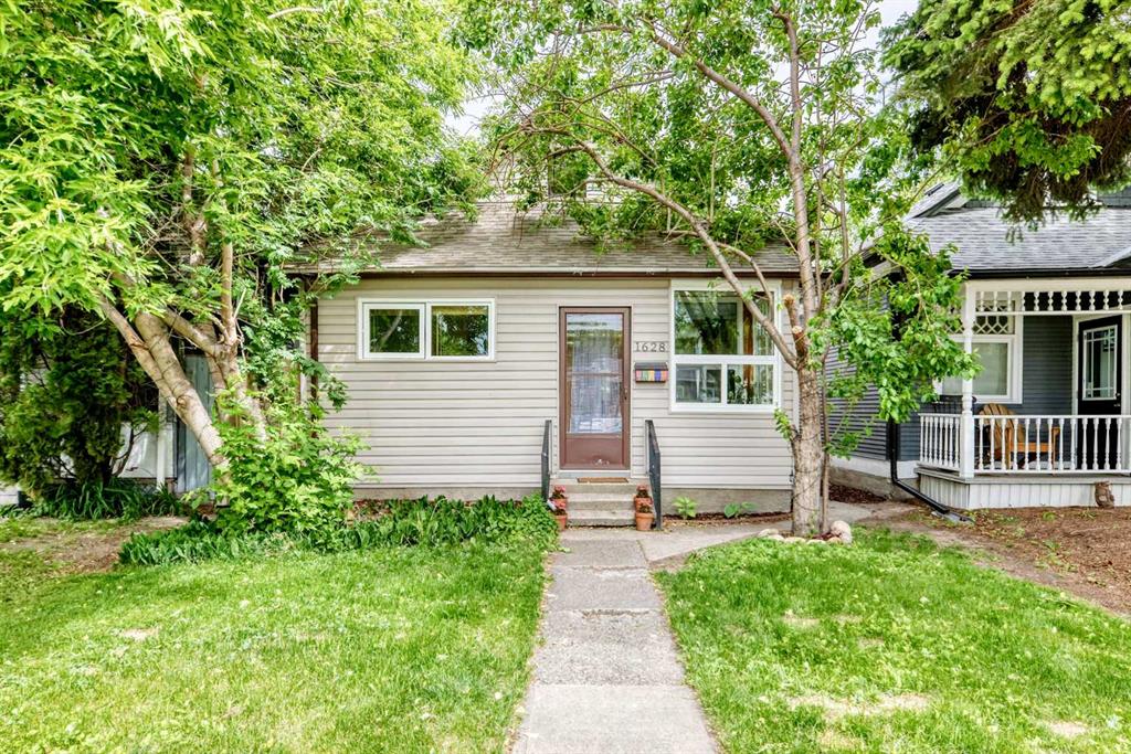 Real Estate Listing MLS A2322604