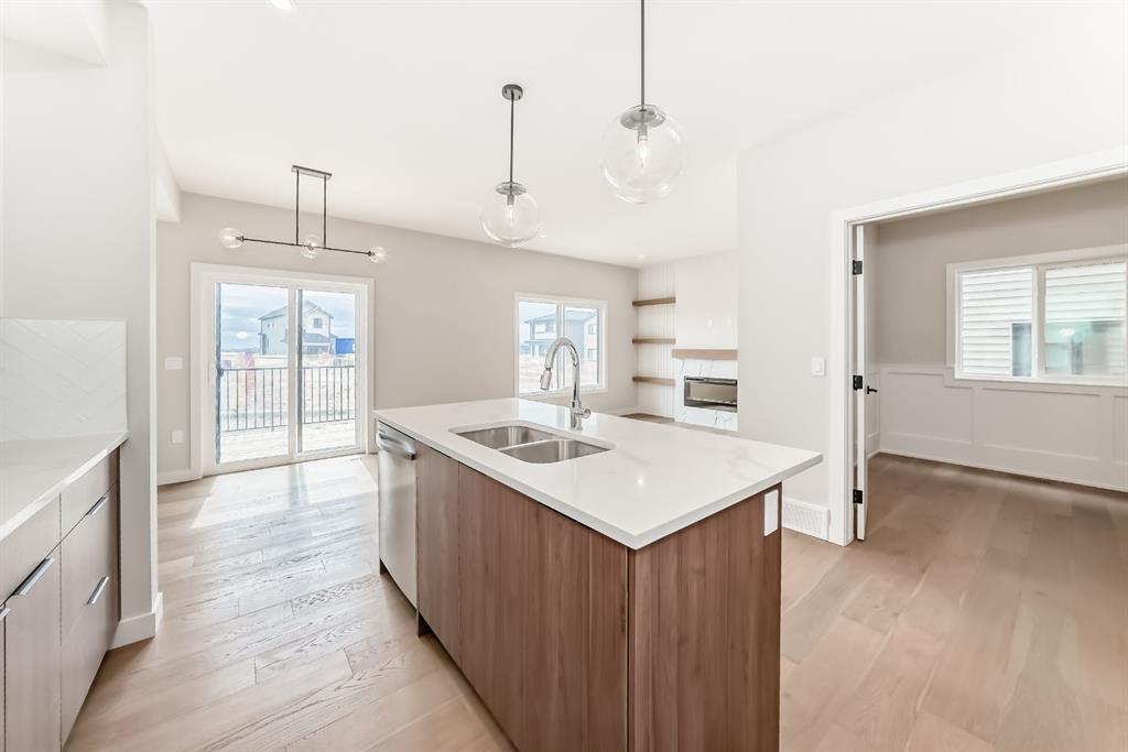4 Heritage Mews, Cochrane, MLS® # A2324751