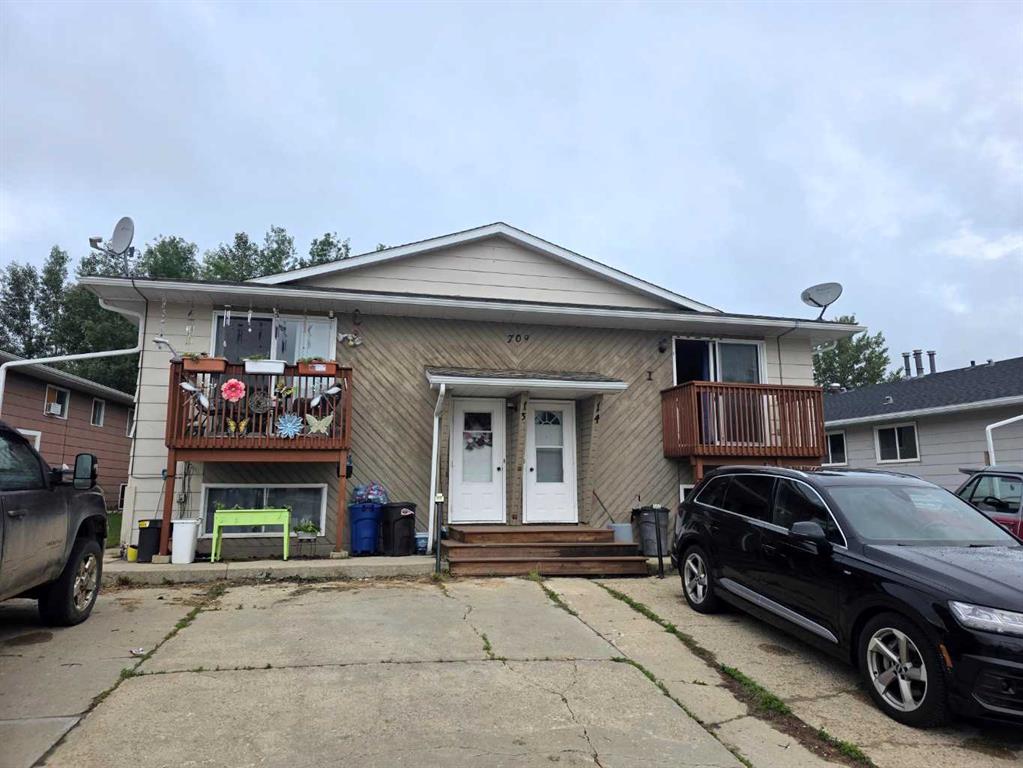 709 Hammond Drive, Fox Creek, MLS® # A2325910