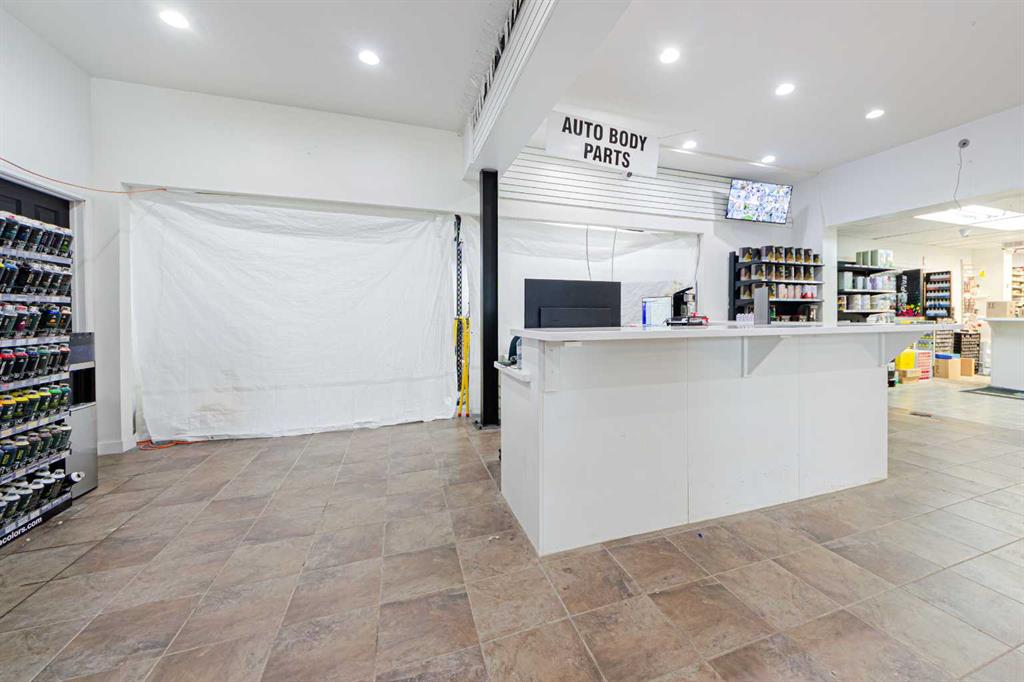 2355, Calgary, MLS® # A2327624