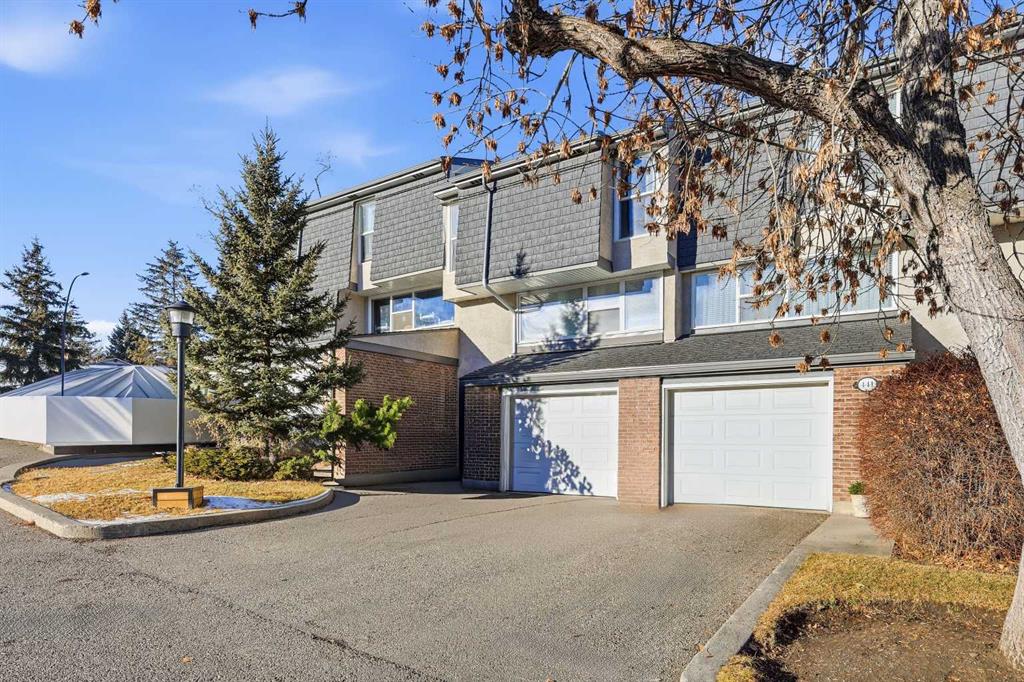 Real Estate Listing MLS A2328902