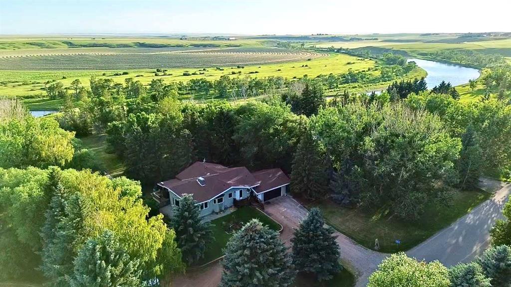 207 Moon River Drive, Moon River Estates, MLS® # A2329117