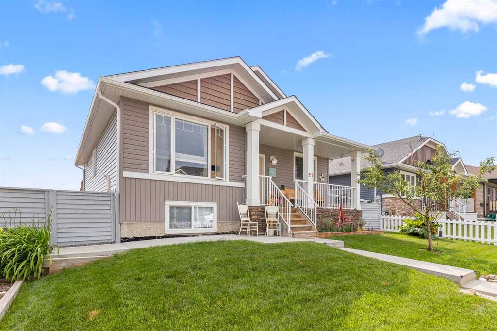 317 Mcleod Crescent, Diamond Valley, MLS® # A2329432