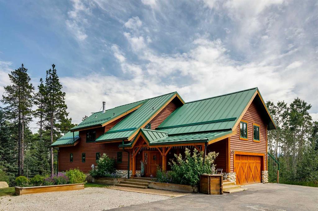 16 Highlands Place, Bragg Creek, MLS® # A2329460