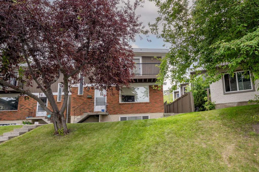 111 Huntington Park Green, Calgary, MLS® # A2329789