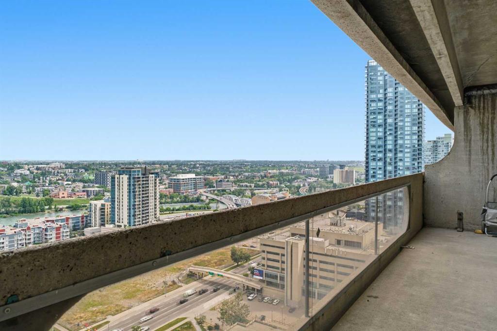 221 6 Avenue, Calgary, MLS® # A2330075