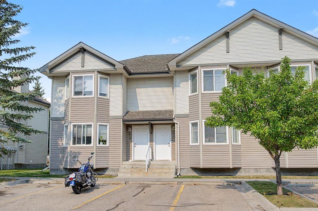 65 Royal Birch Villas, Calgary, MLS® # A2330143