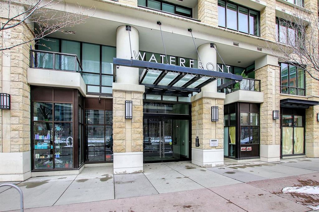 Real Estate Listing MLS A2330584