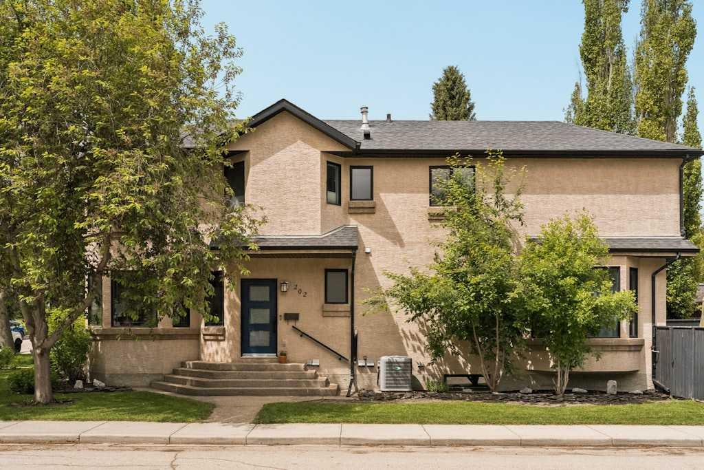 202 26 Avenue, Calgary, MLS® # A2331195