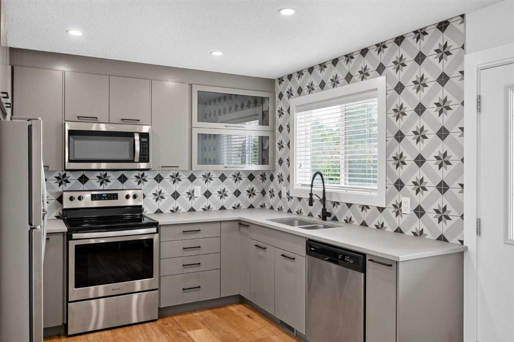 313 Killarney Glen Court, Calgary, MLS® # A2331549