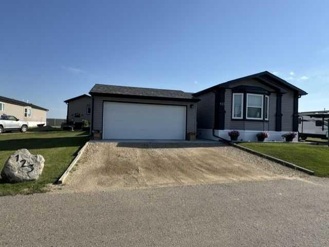 15 Mackenzie Ranch Way, Lacombe, MLS® # A2331905