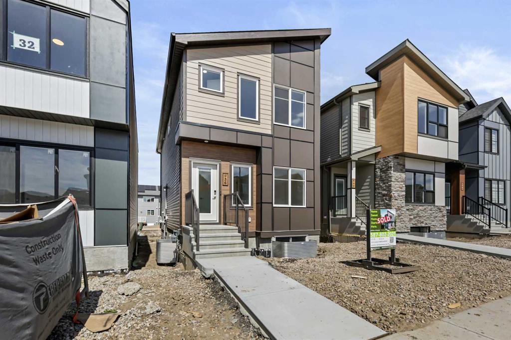 36 Heartwood Lane, Calgary, MLS® # A2331967