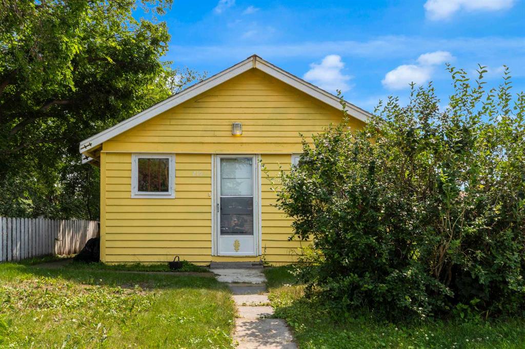 215 4 Street, Irricana, MLS® # A2332032