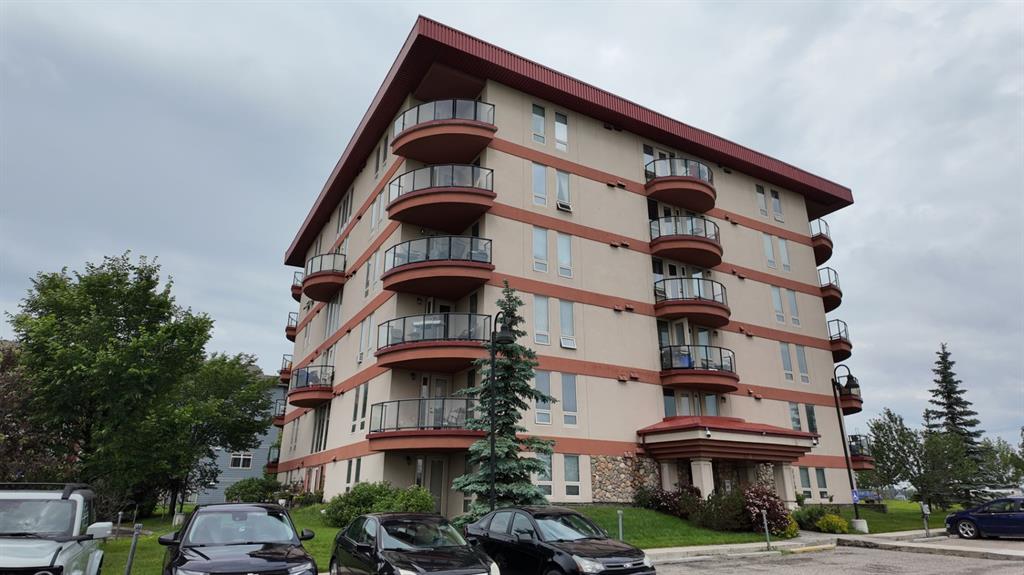 105 Railway Avenue, Airdrie, MLS® # A2332998