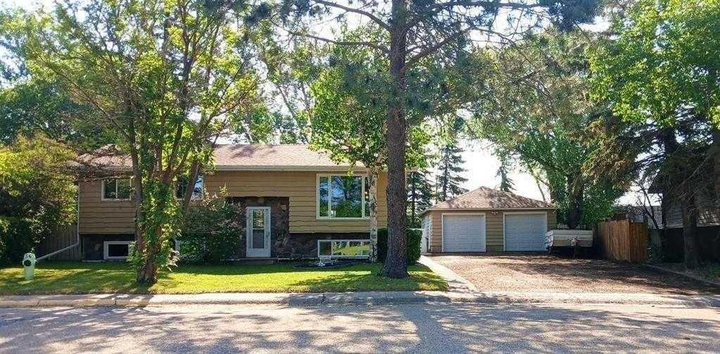 3808 49a Avenue, Innisfail, MLS® # A2333181