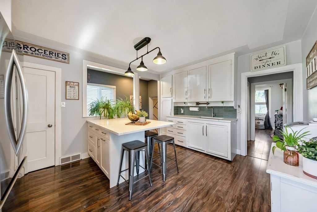 101 S Railway Street, Okotoks, MLS® # A2334912