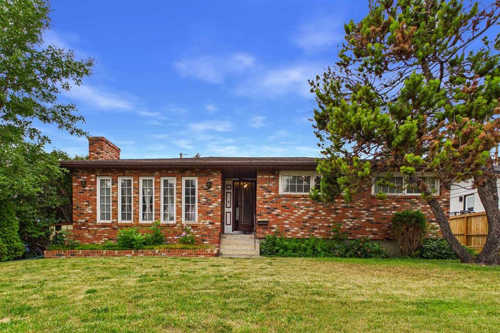 5 Chisholm Crescent, Calgary, MLS® # A2335485