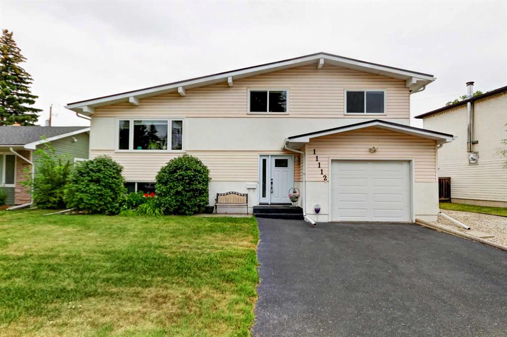 Real Estate Listing MLS A2335576