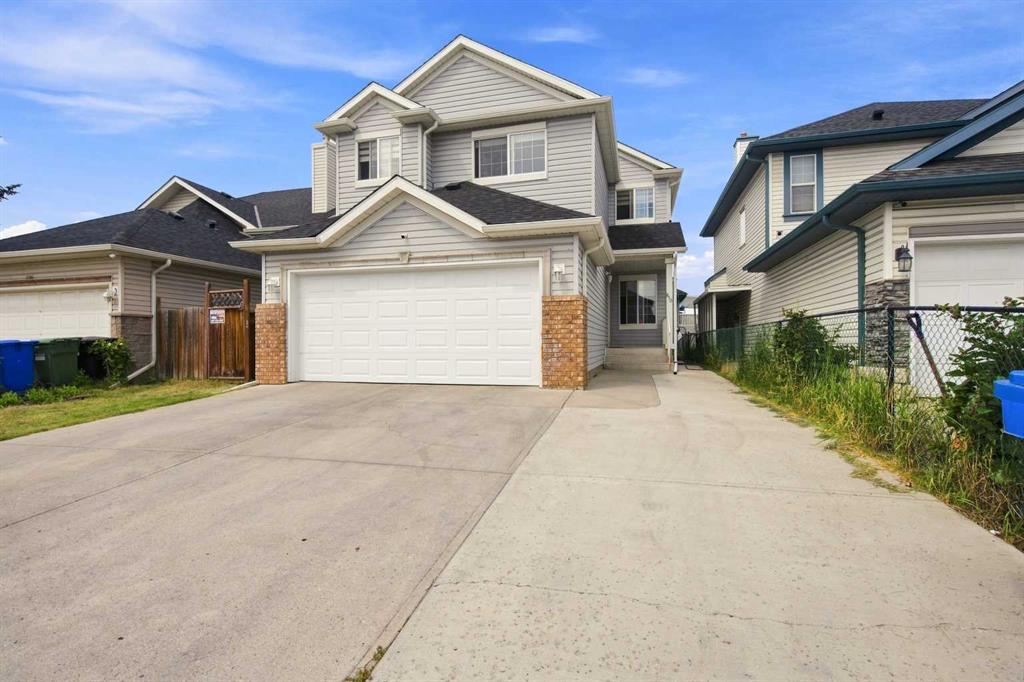 Real Estate Listing MLS A2335811