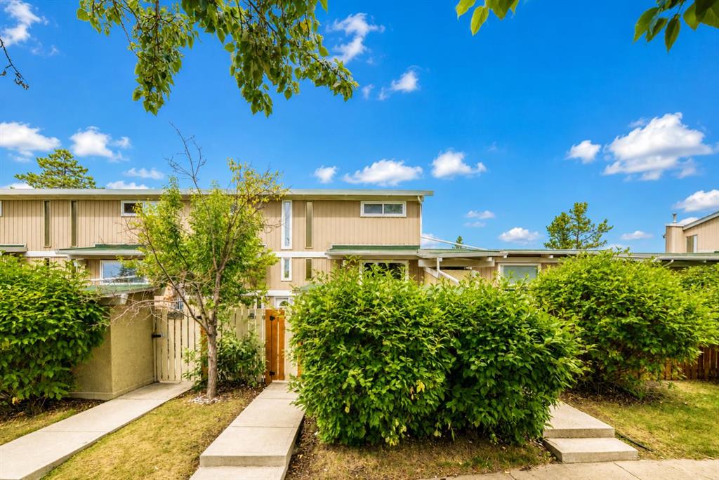 11010 Bonaventure Drive, Calgary, MLS® # A2336357