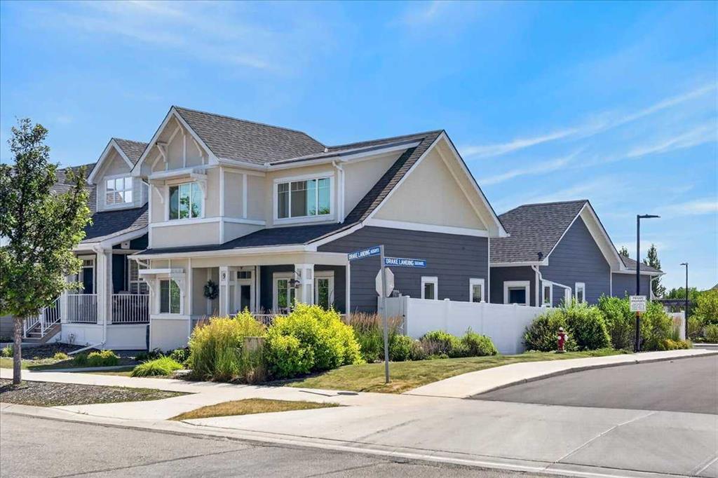 Real Estate Listing MLS A2336452