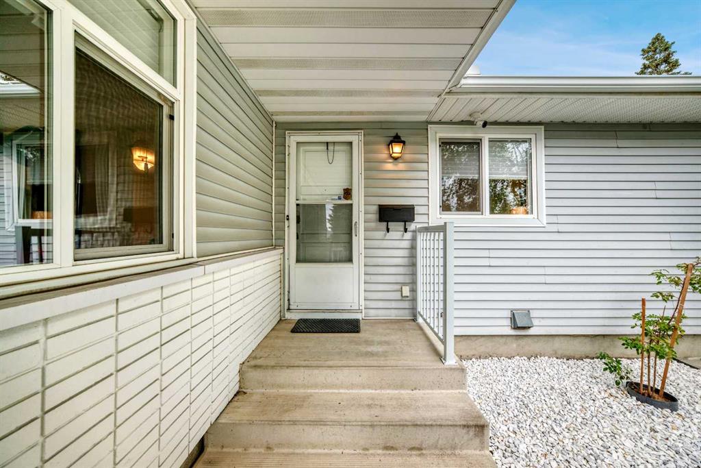 6203 Dalmarnock Green, Calgary, MLS® # A2336997