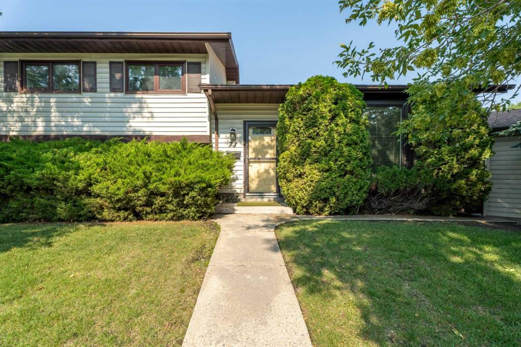 Real Estate Listing MLS A2338156