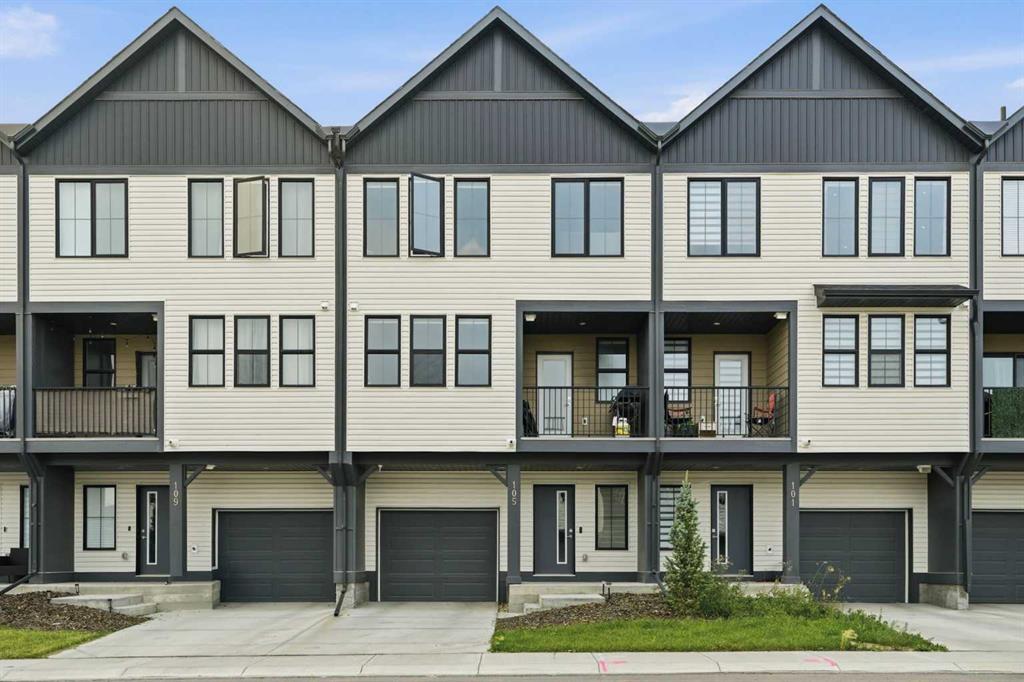 105 South Point Manor, Airdrie, MLS® # A2339290