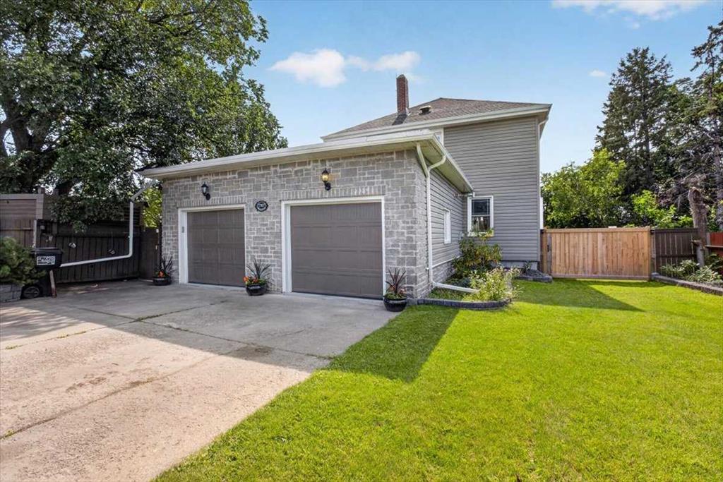 17107 80 Avenue, Edmonton, MLS® # A2339302