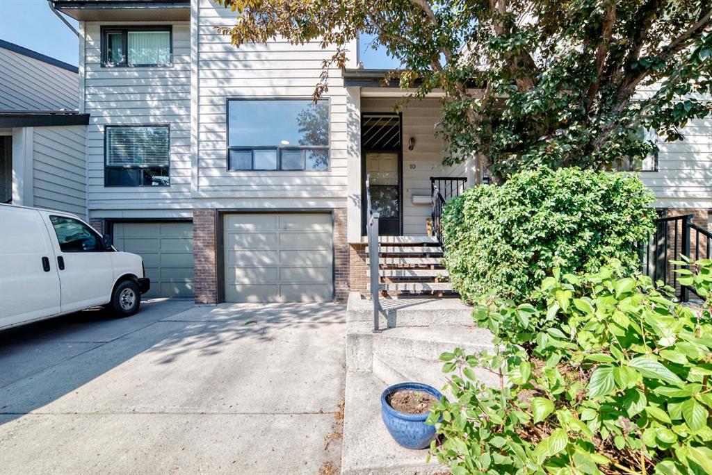 3302 50 Street, Calgary, MLS® # A2339827