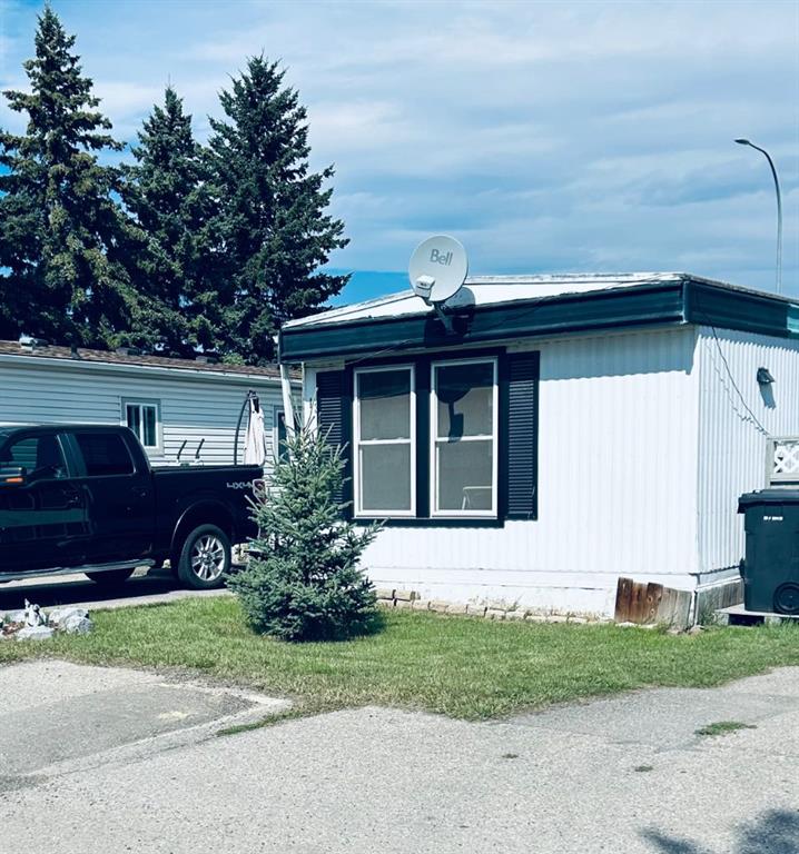 Real Estate Listing MLS A2340155
